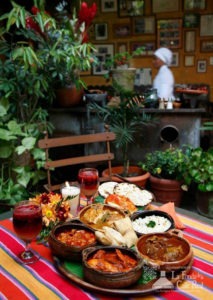 fonda-calle-real-guatemalas-traditional-food