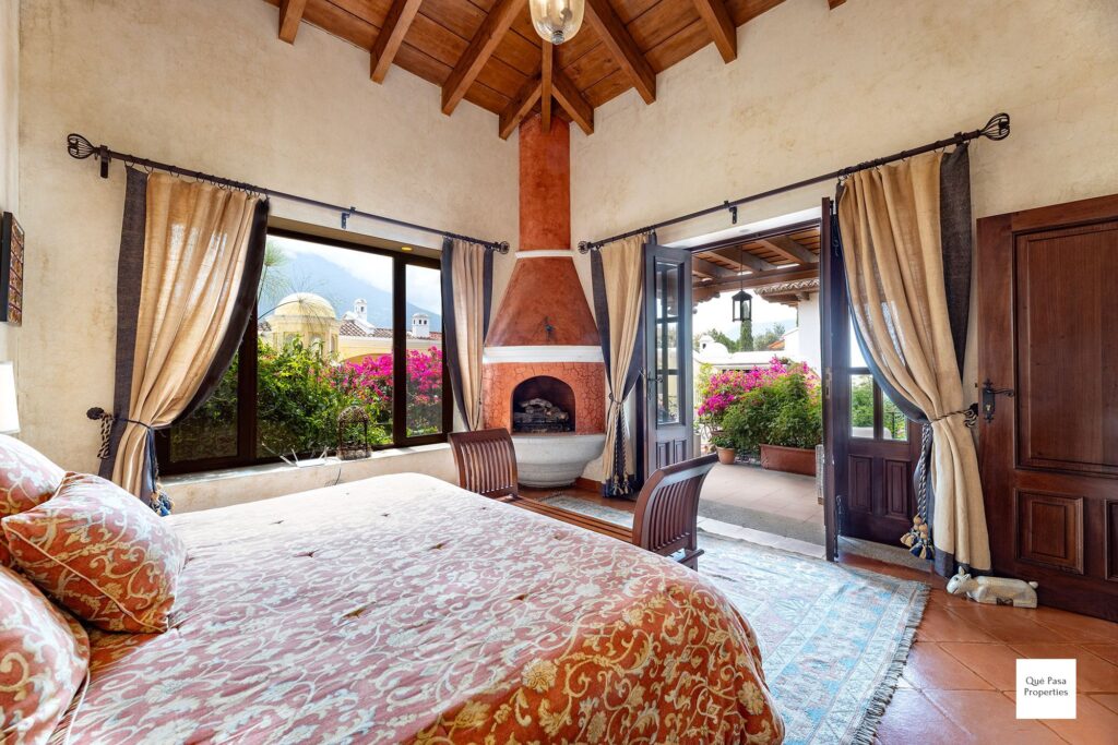 Stunning house close Antigua Guatemala sale