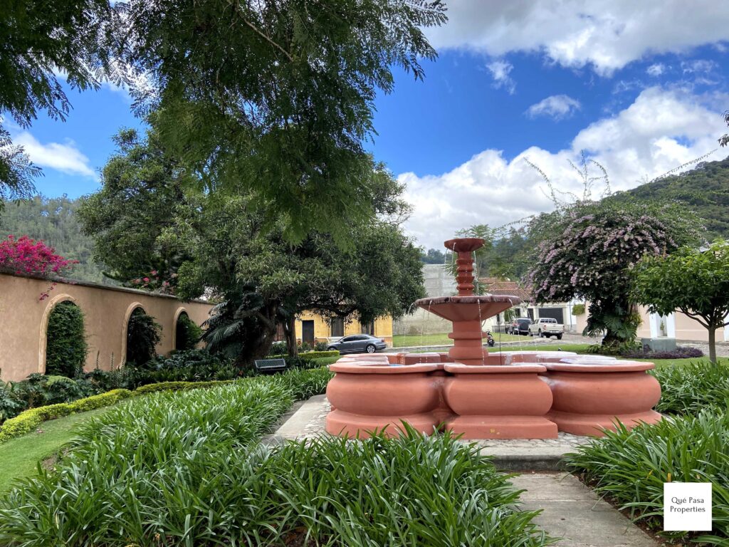 4 Bedroom House for Sale in Doña Beatriz Antigua Guatemala