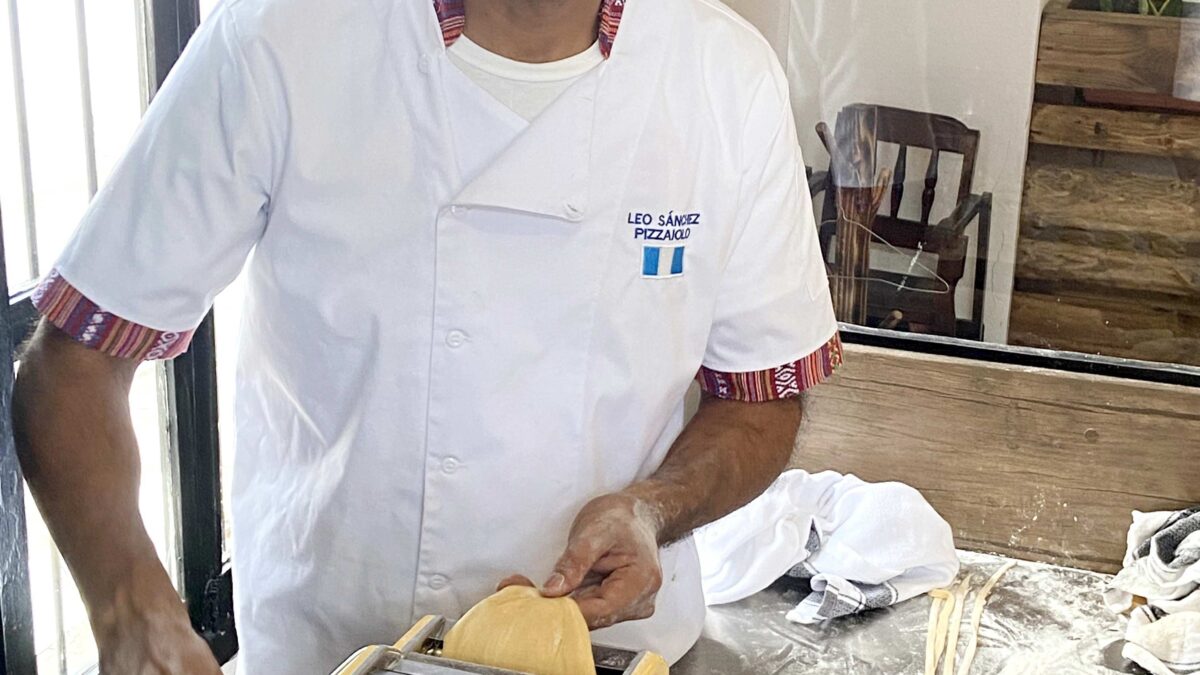 La Familia Pizzeria Antigua Guatemala