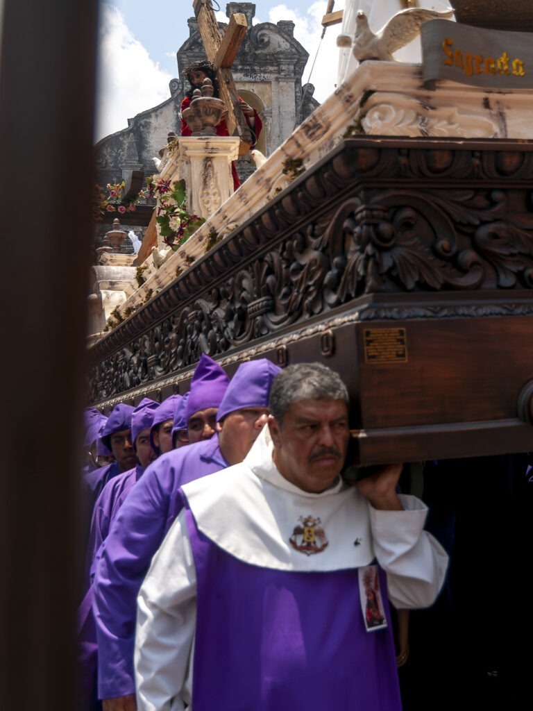 When Color Meets the Cross